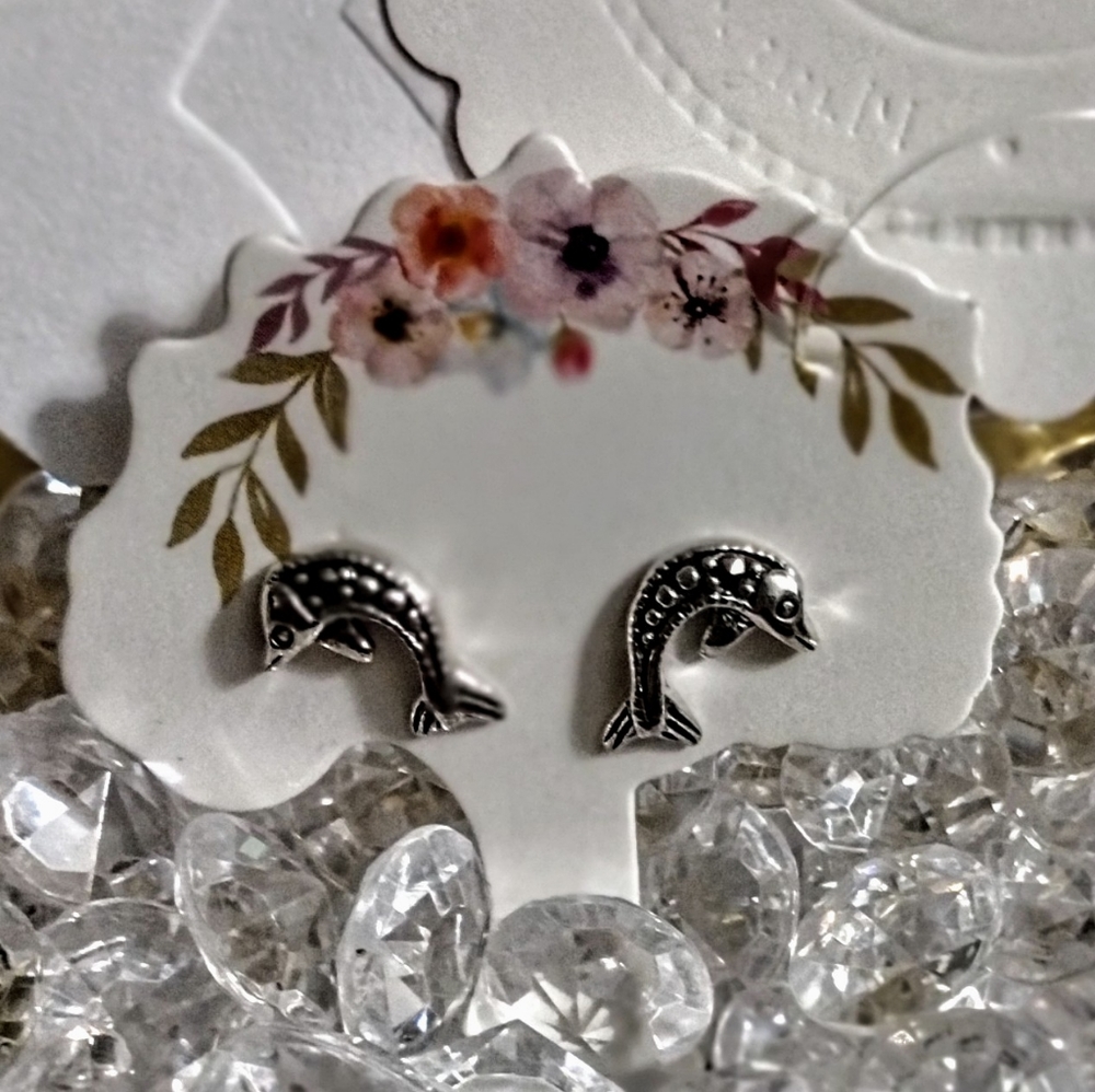 925 Sterling Silver Marcasite Dolphin Stud Earrings